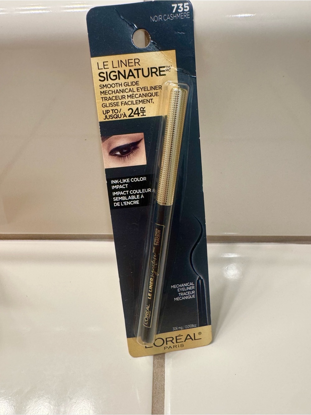 Le Liner Signature Mechanical Eyeliner - Noir Cashmere (Black)